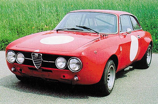 Alfa Romeo GT 2000