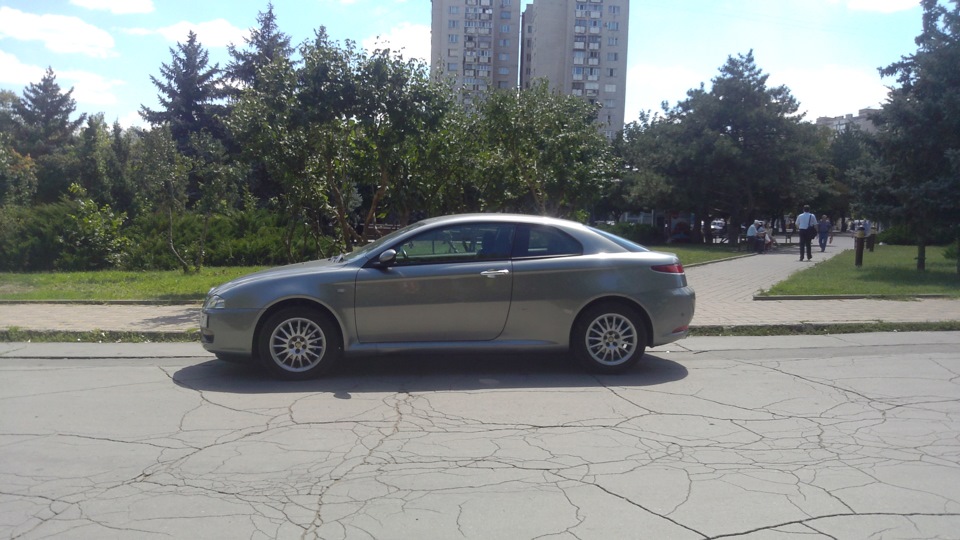 Alfa Romeo GT 3.7