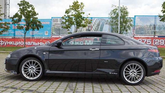 Alfa Romeo GT black Alfa Romeo GT black