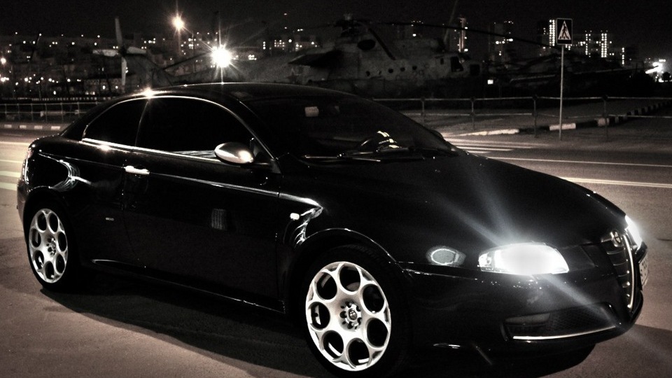 Alfa Romeo GT Blackline