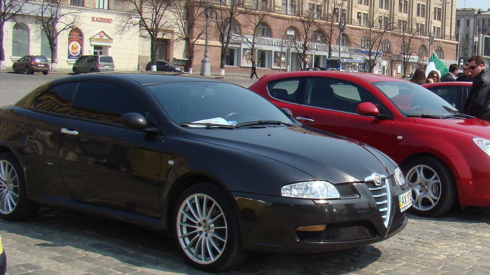 Alfa Romeo GT JTD
