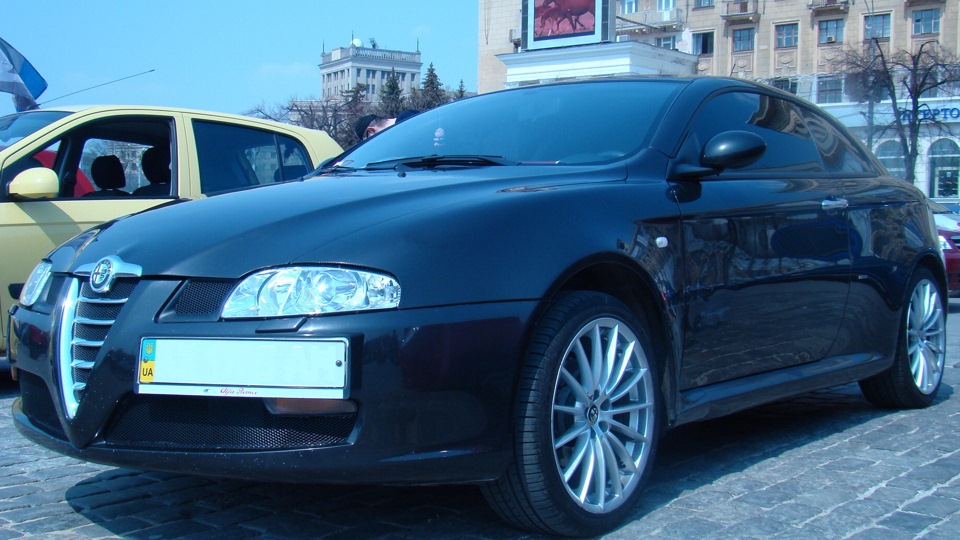 Alfa Romeo GT JTD