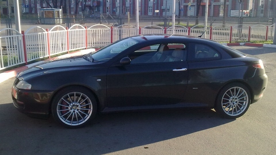 Alfa Romeo GT Lusso