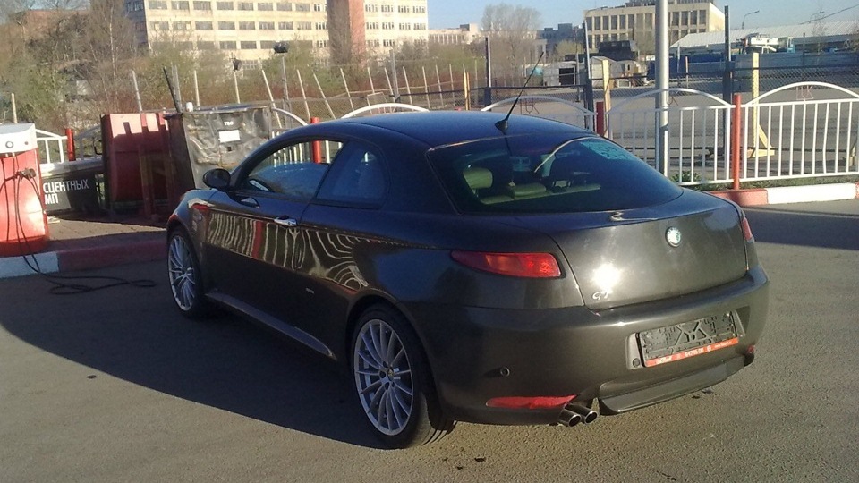 Alfa Romeo GT Lusso