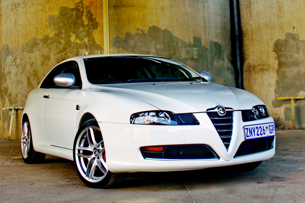 Alfa Romeo GT Progression