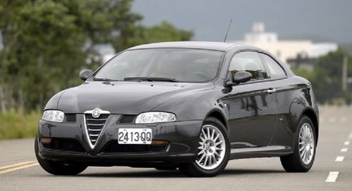 Alfa Romeo GT Q2