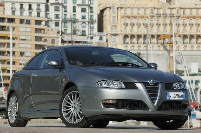 Alfa Romeo GT Q2