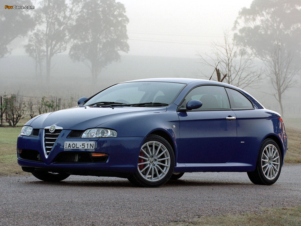 Alfa Romeo GT white