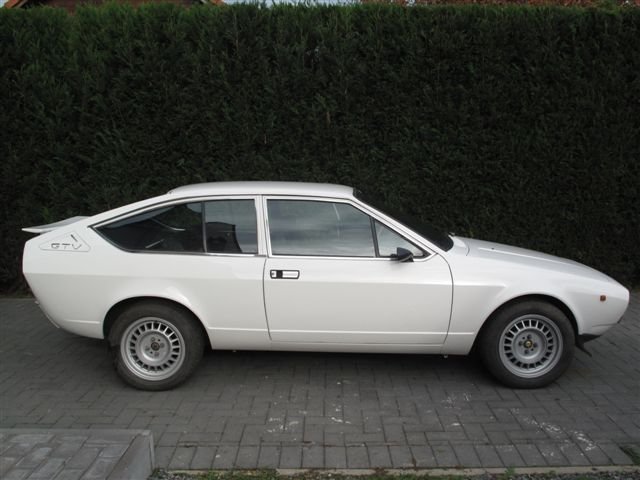 Alfa Romeo GTV 1977