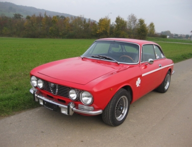 Alfa Romeo GTV 2000