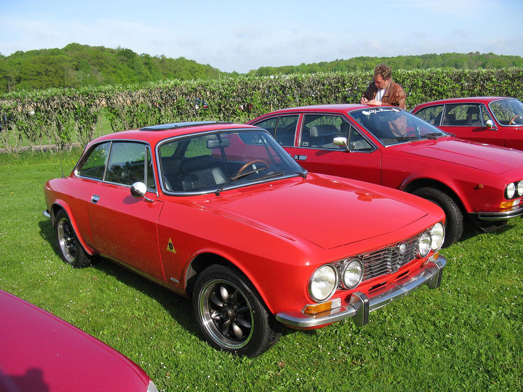 Alfa Romeo GTV 2000