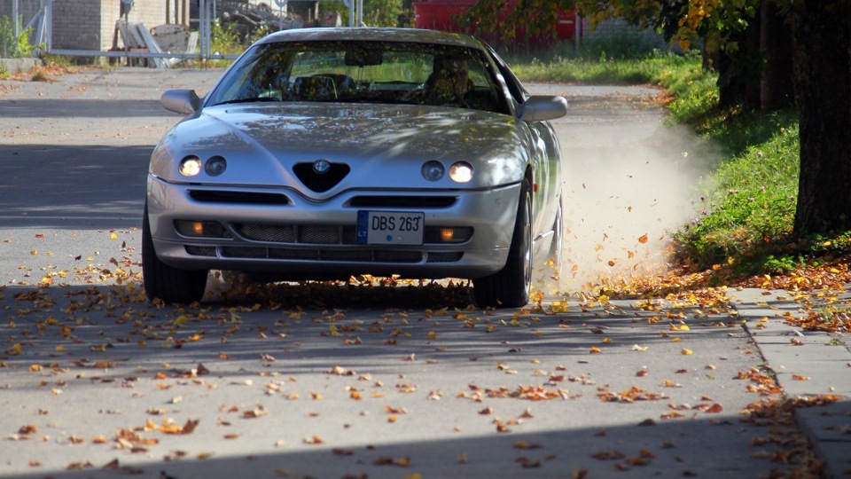 Alfa Romeo GTV 3.0 v6