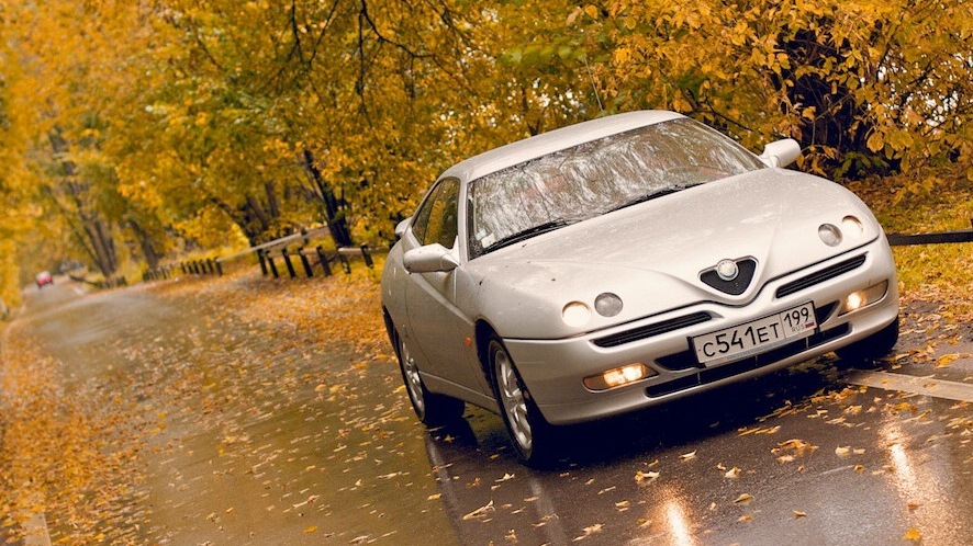 Alfa Romeo GTV 3.0