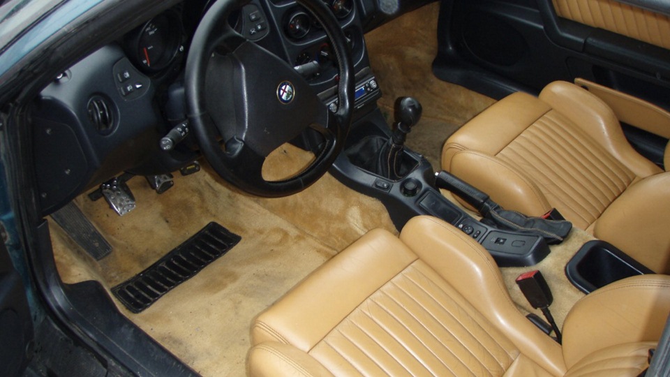 Alfa Romeo GTV 3.2