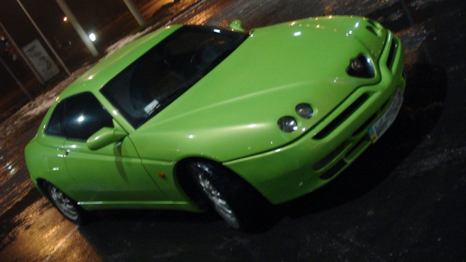Alfa Romeo GTV 916