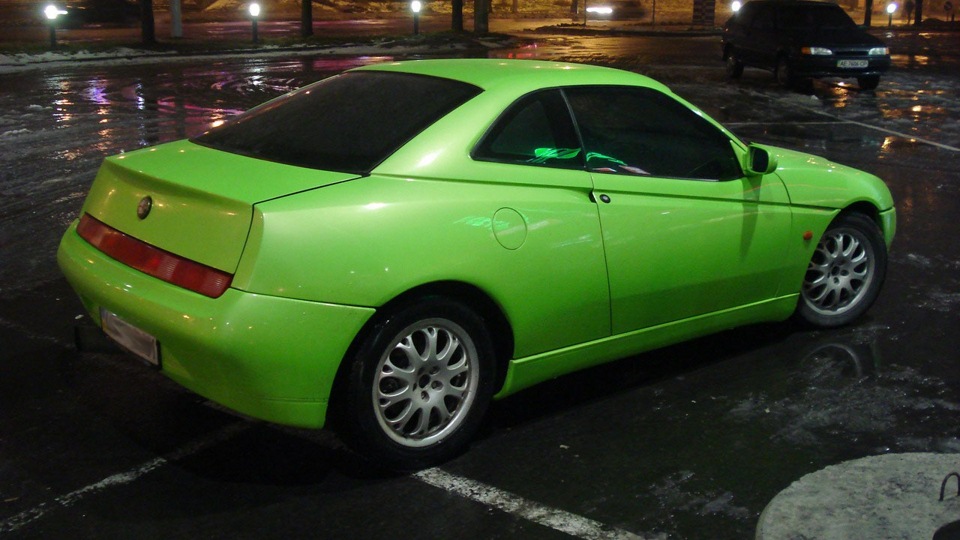 Alfa Romeo GTV 916