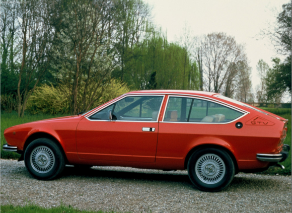 Alfa Romeo GTV Alfetta