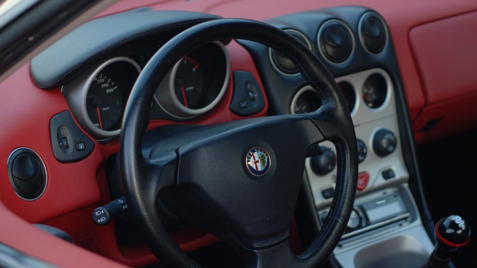 Alfa Romeo GTV black