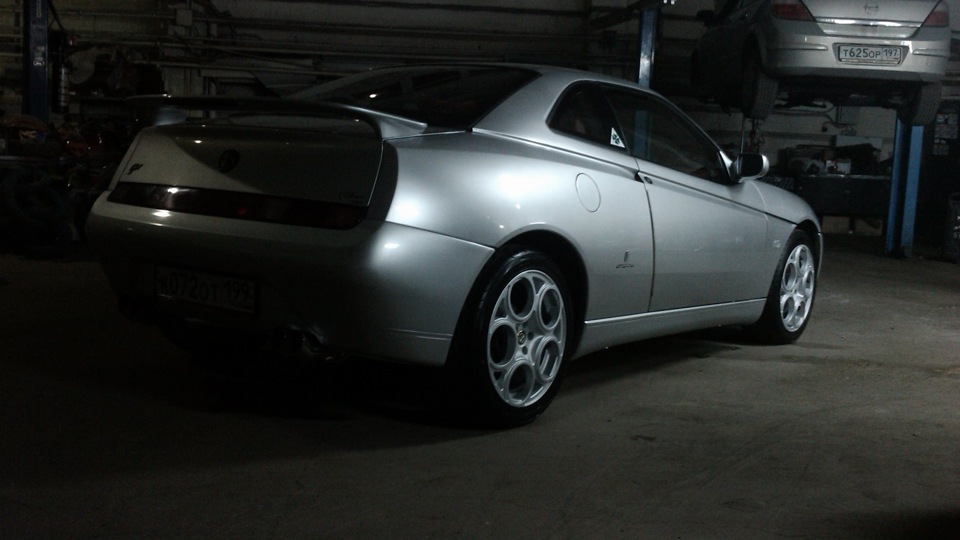 Alfa Romeo GTV Lusso