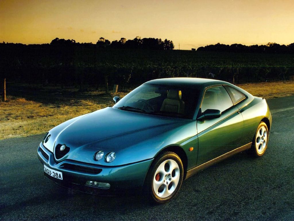 Alfa Romeo GTV v6