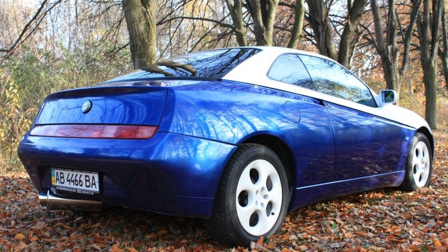 Alfa Romeo GTV v6