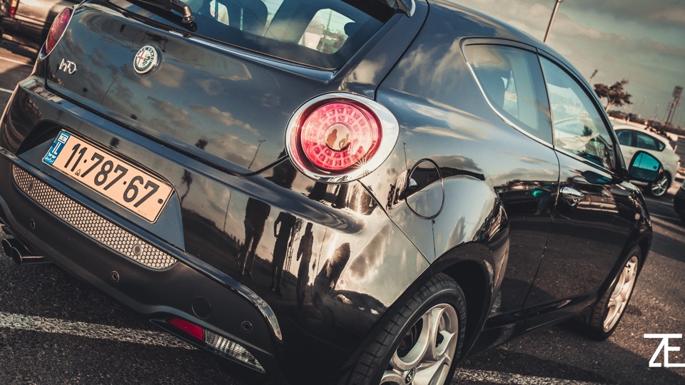 Alfa Romeo Mito Black
