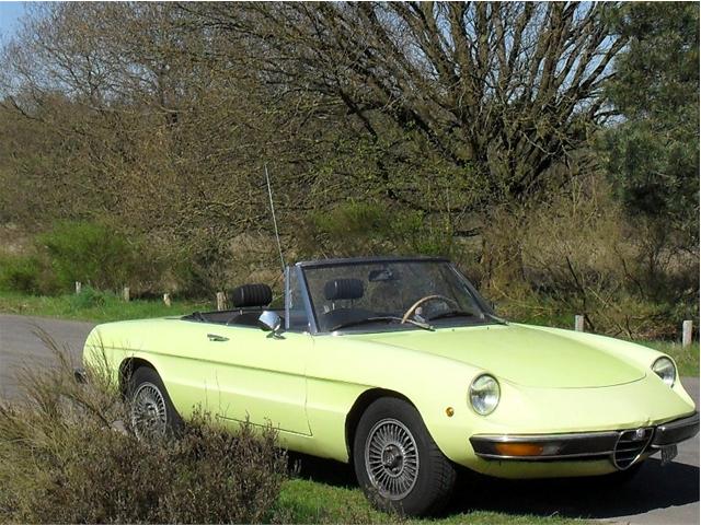 Alfa Romeo Spider 1.6