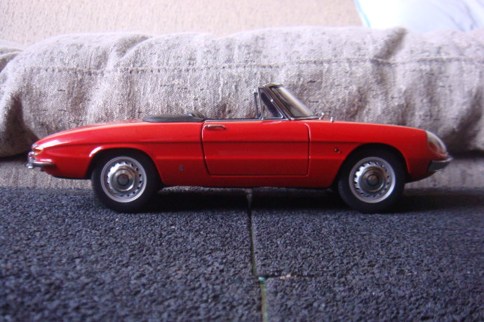 Alfa Romeo Spider 1750
