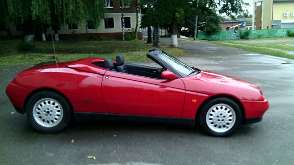 Alfa Romeo Spider 1998
