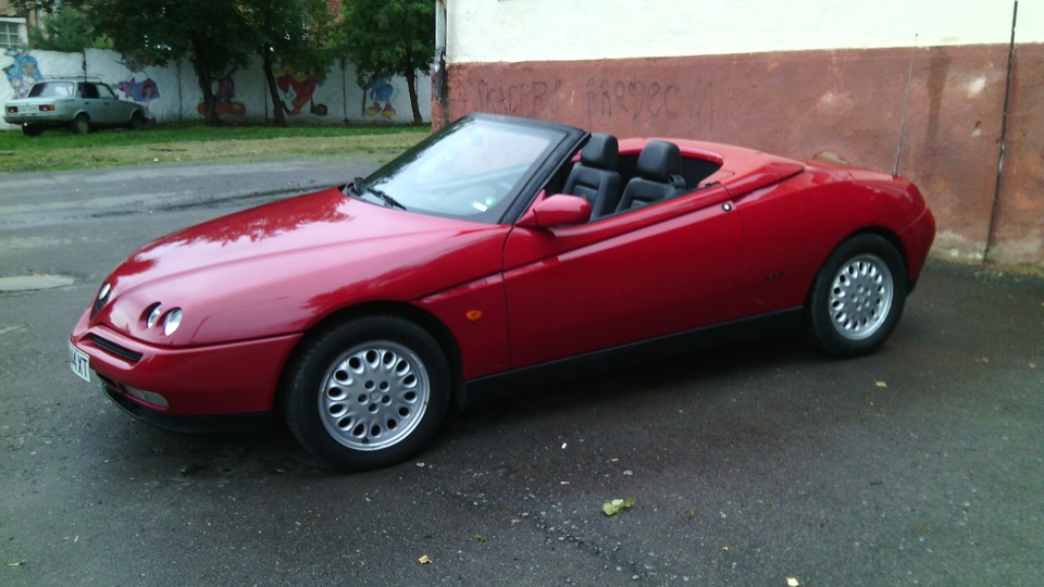 Alfa Romeo Spider 1998