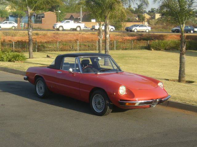Alfa Romeo Spider 2.0