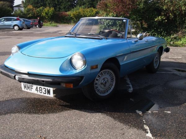 Alfa Romeo Spider 2000