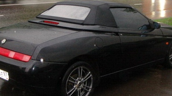 Alfa Romeo Spider 2001