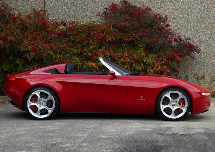 Alfa Romeo Spider 2014