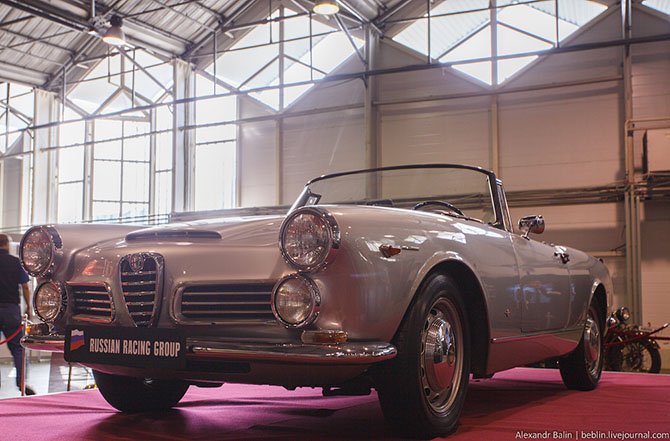Alfa Romeo Spider 2600