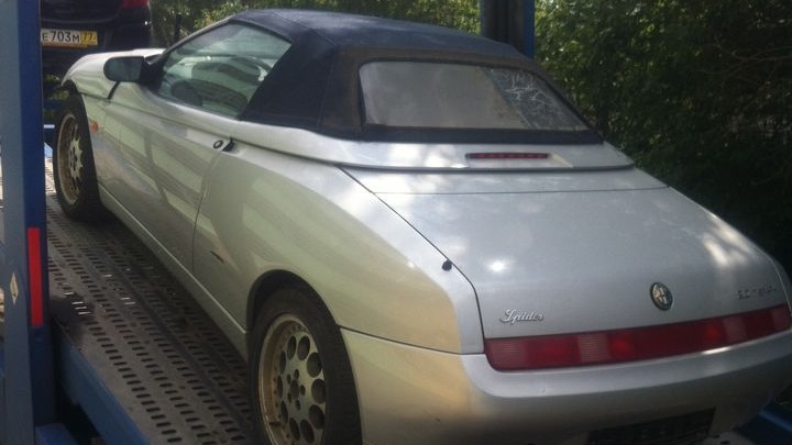 Alfa Romeo Spider 3.0
