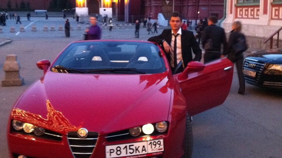 Alfa Romeo Spider 3.2