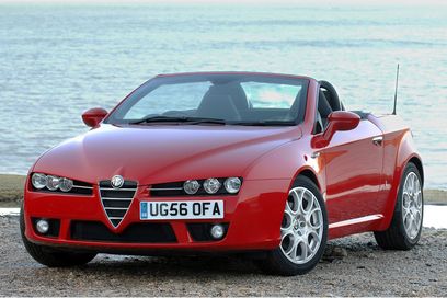 Alfa Romeo Spider 3.2