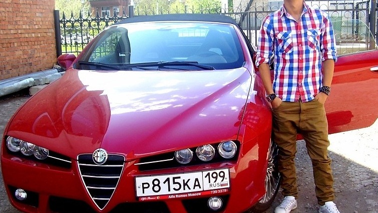 Alfa Romeo Spider 3.2