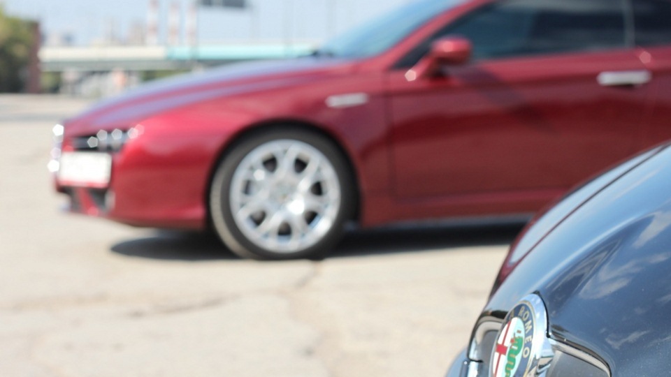 Alfa Romeo Spider Black