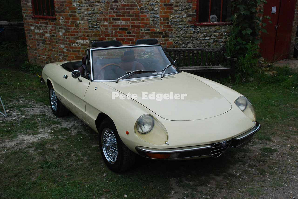 Alfa Romeo Spider Classic
