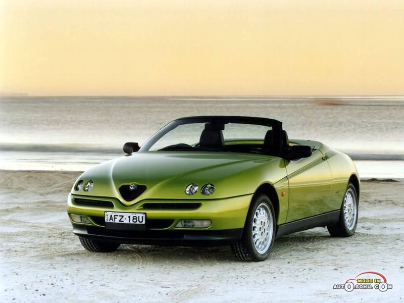 Alfa Romeo Spider Lusso