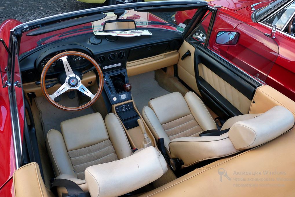 Alfa Romeo Spider Series 4