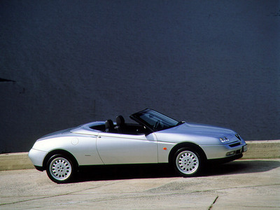 Alfa Romeo Spider v6