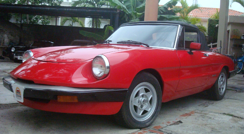 Alfa Romeo Spider Veloce