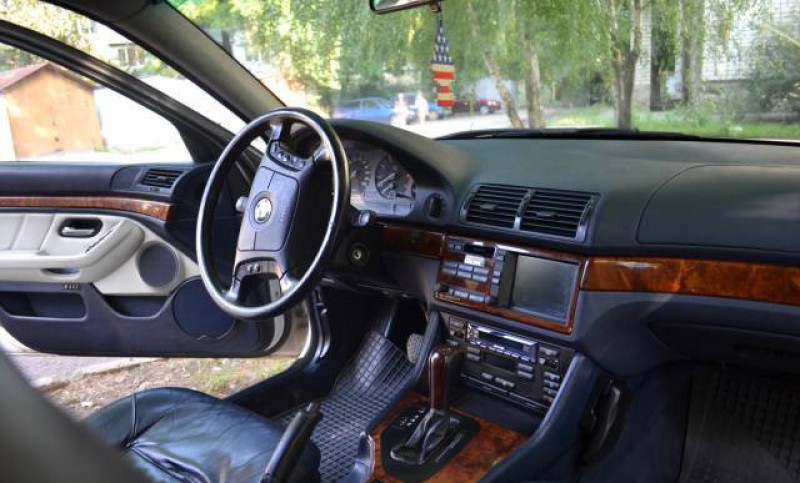 Alpina b 10