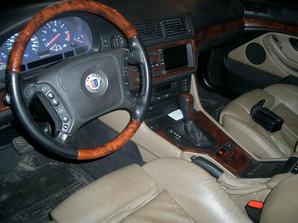 Alpina b10 v8