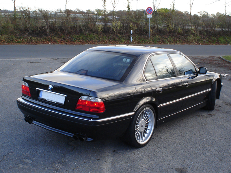 Alpina b12