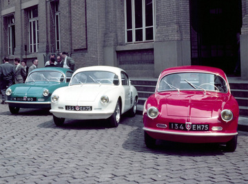 Alpine a 106
