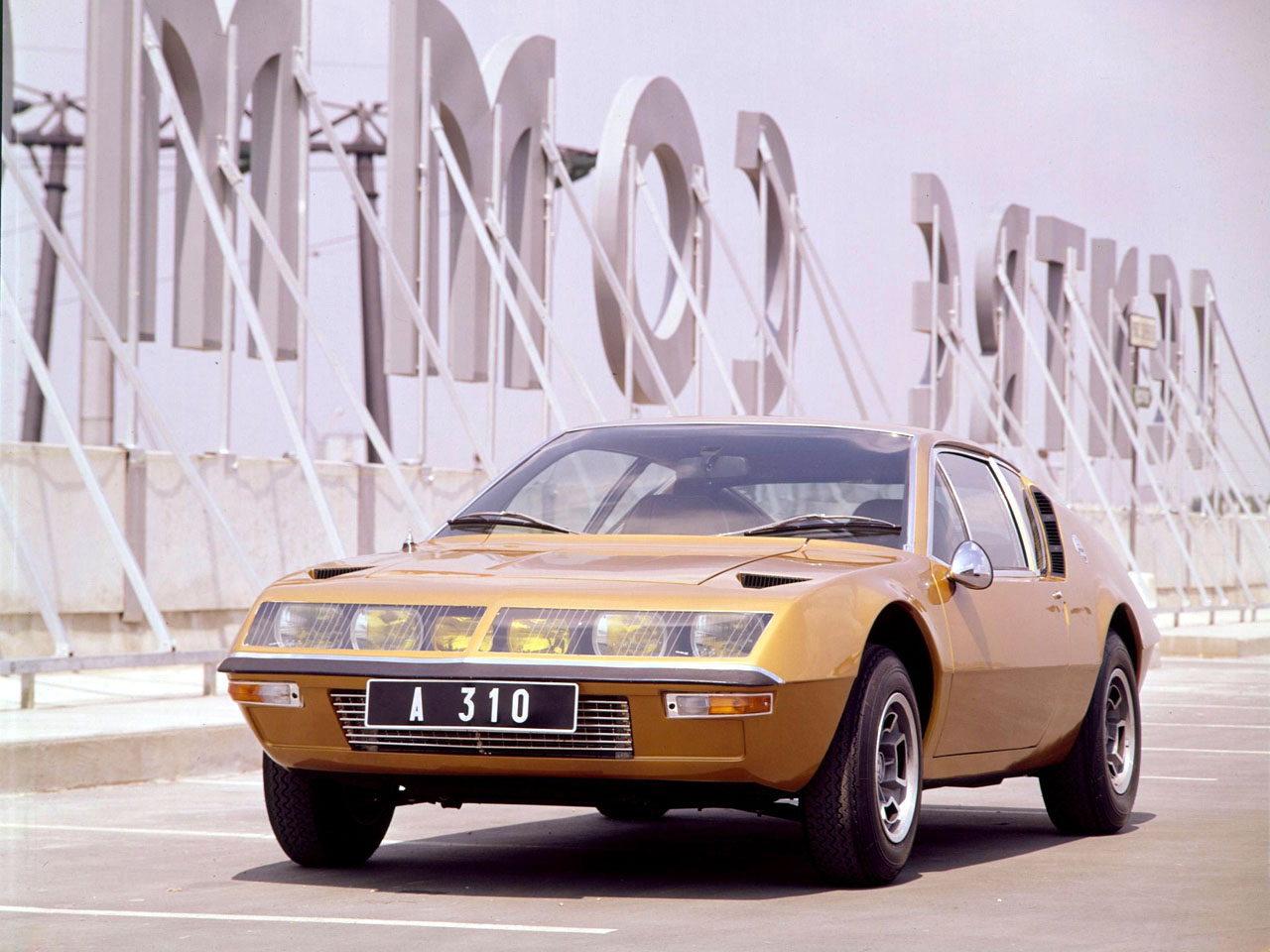 Alpine a310